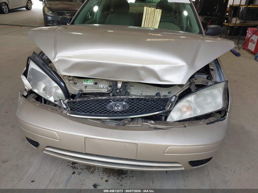 1FAFP34NX7W312062 2007 FORD FOCUS photo no. 6
