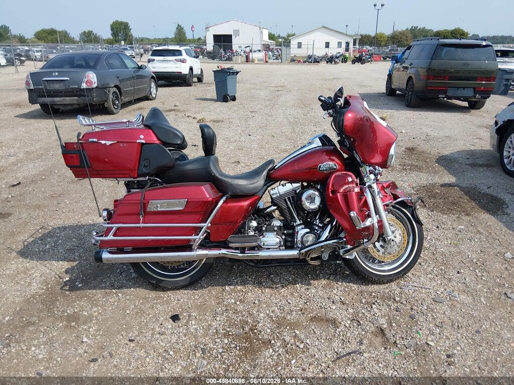 1HD1FC4158Y684370 2008 HARLEY-DAVIDSON FLHTCUI photo no. 11