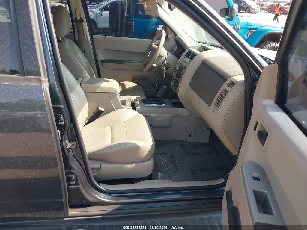 1FMCU03168KA06273 2008 FORD ESCAPE photo no. 5