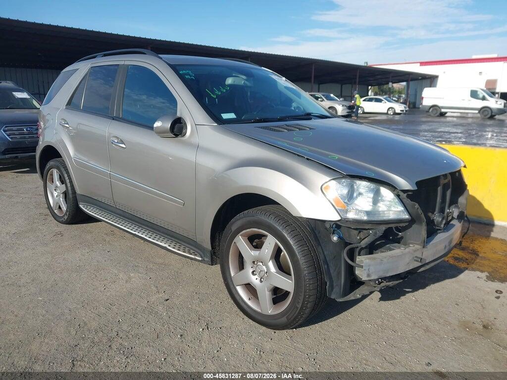 2008 MERCEDES-BENZ ML 550 4JGBB72E48A427865