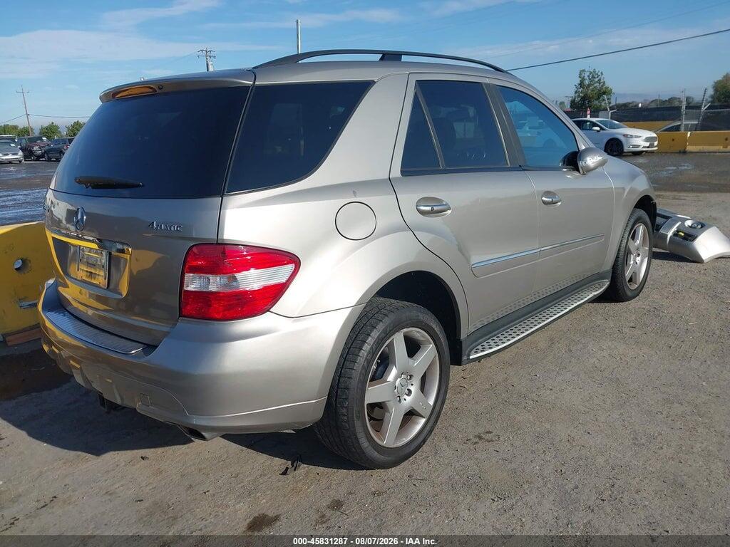 4JGBB72E48A427865 2008 MERCEDES-BENZ ML 550 photo no. 4