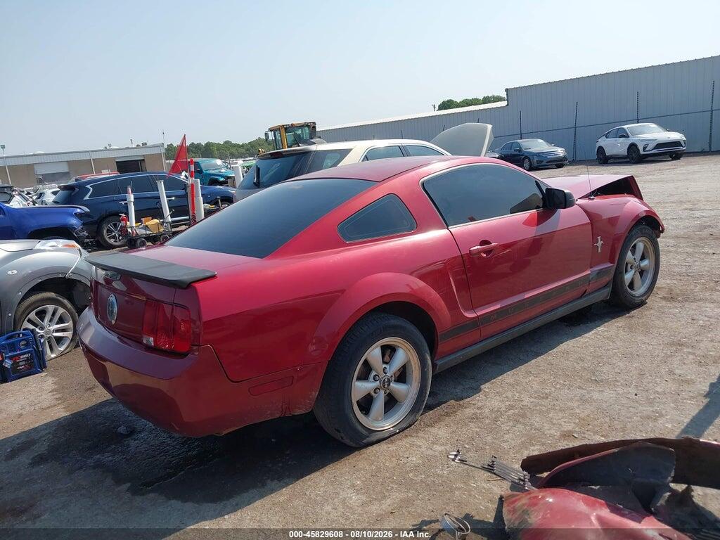 1ZVHT80N585110090 2008 FORD MUSTANG photo no. 4