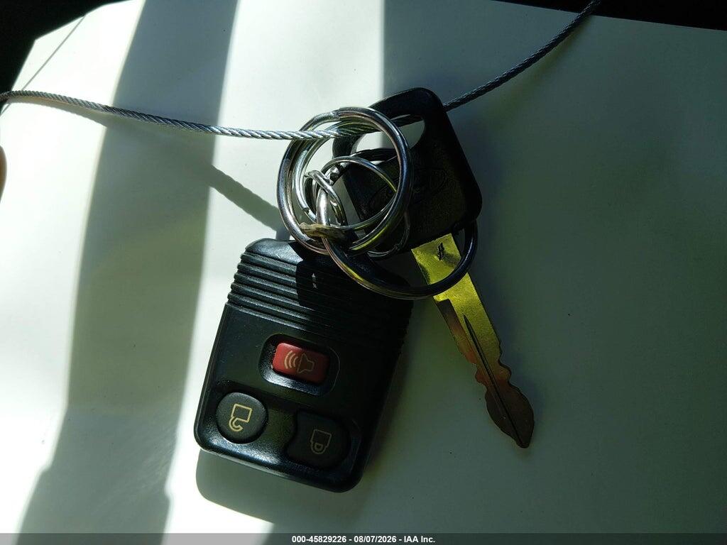1FTNE14W48DB13269 2008 FORD E-150 photo no. 11