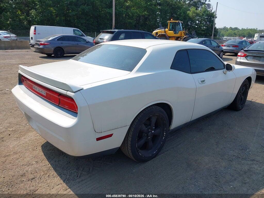 2B3LJ44V99H563579 2009 DODGE CHALLENGER photo no. 4