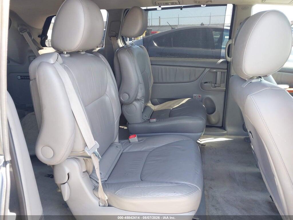 5TDYK4CC5AS332766 2010 TOYOTA SIENNA photo no. 8