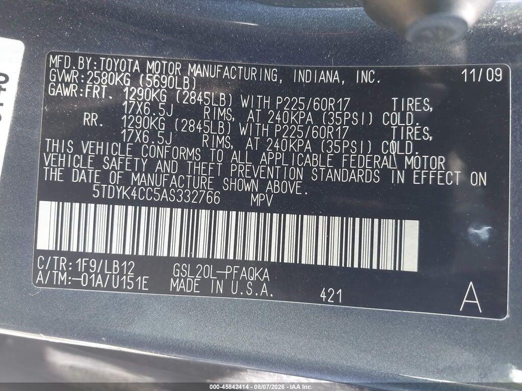 5TDYK4CC5AS332766 2010 TOYOTA SIENNA photo no. 9