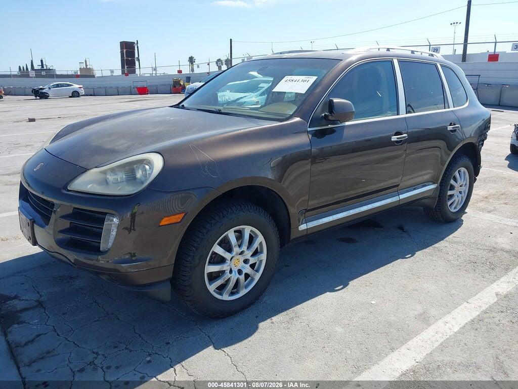 WP1AA2AP1ALA03660 2010 PORSCHE CAYENNE photo no. 2