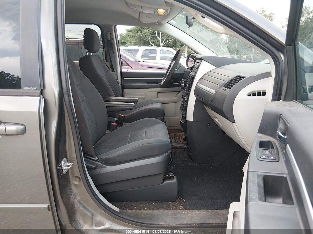 2D4RN4DE6AR372412 2010 DODGE GRAND CARAVAN photo no. 5