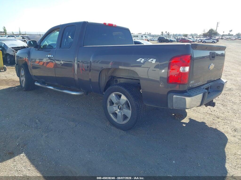 1GCSKSE30AZ196004 2010 CHEVROLET SILVERADO 1500 photo no. 3