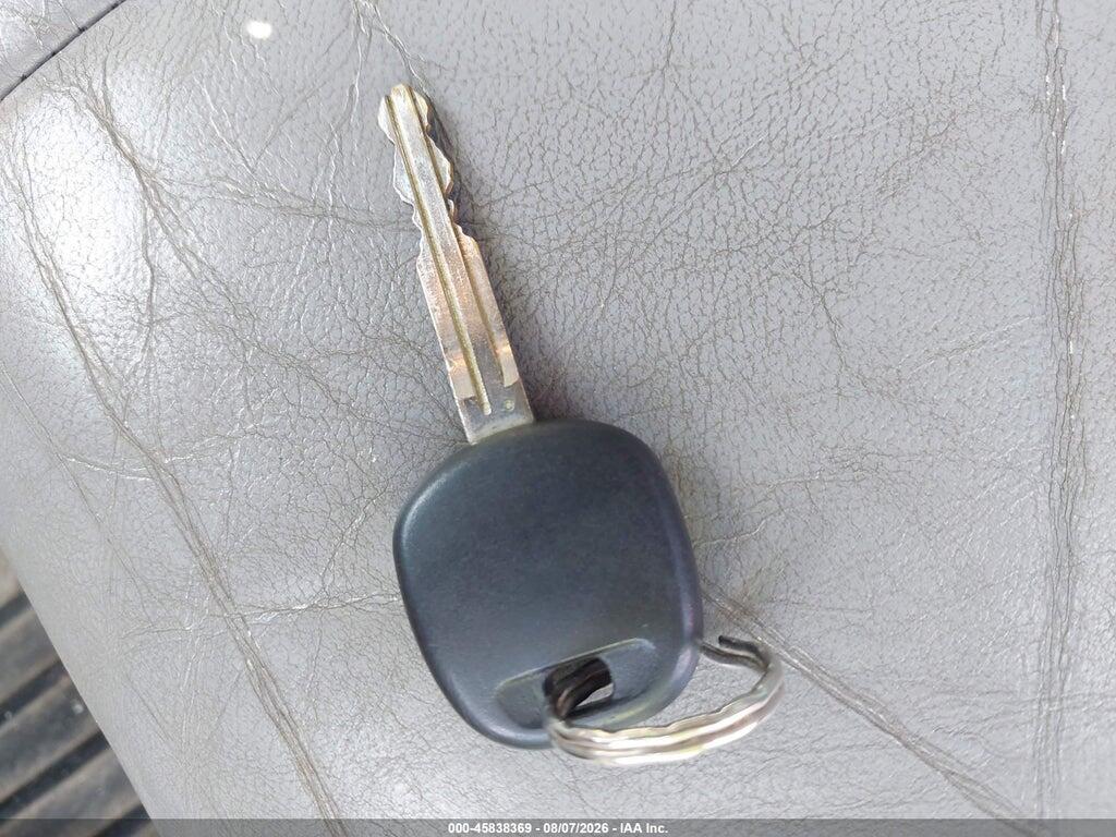 4T4BF3EKXAR039015 2010 TOYOTA CAMRY photo no. 11