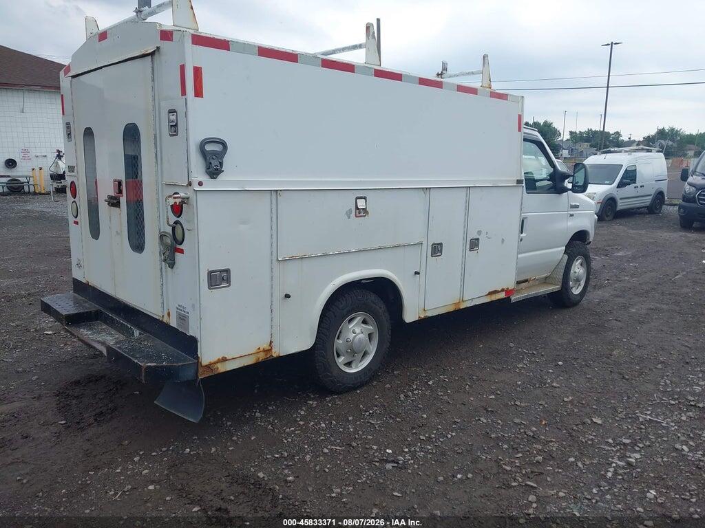 1FDWE3FL3ADB02171 2010 FORD E-350 CUTAWAY photo no. 4