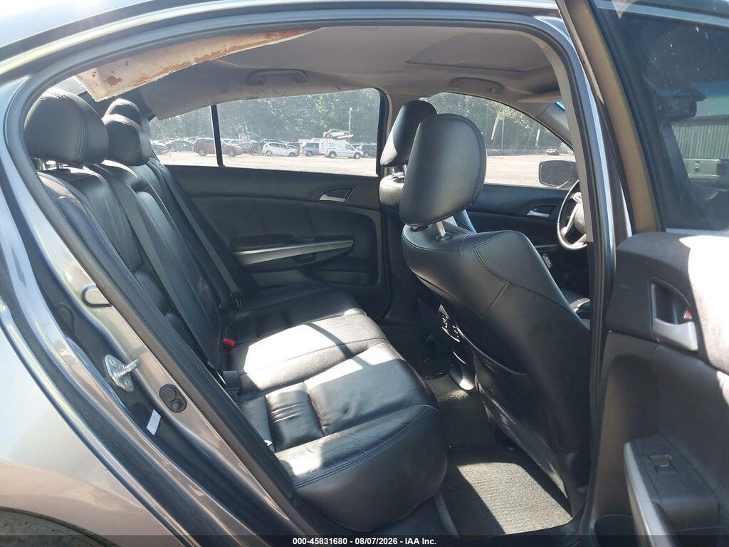 1HGCP3F86AA020161 2010 HONDA ACCORD photo no. 8