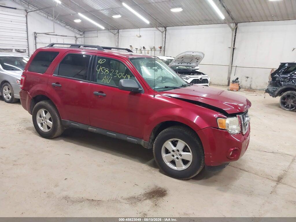 1FMCU9DGXAKD02149 2010 FORD ESCAPE photo no. 1
