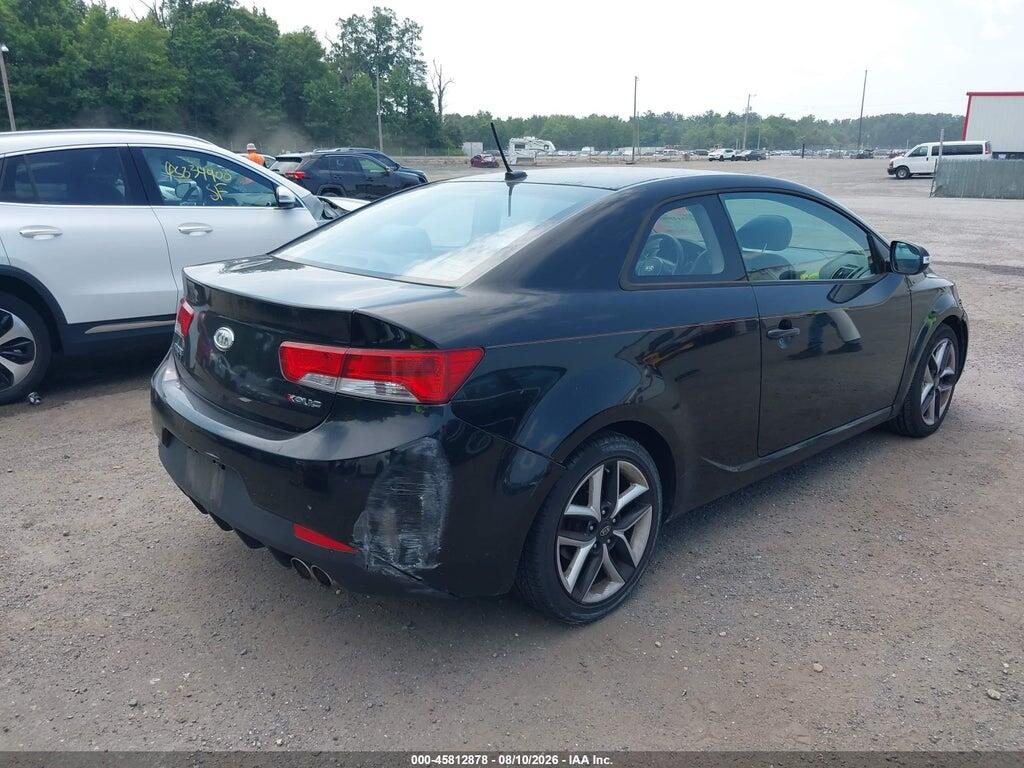 KNAFW6A3XA5138005 2010 KIA FORTE KOUP photo no. 4