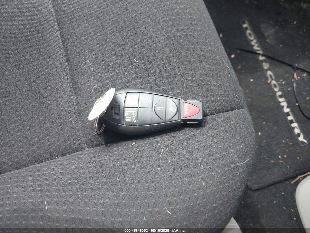 2A4RR5DG7BR723445 2011 CHRYSLER TOWN & COUNTRY photo no. 11