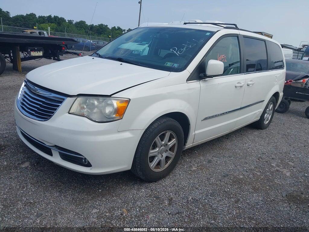 2A4RR5DG7BR723445 2011 CHRYSLER TOWN & COUNTRY photo no. 2