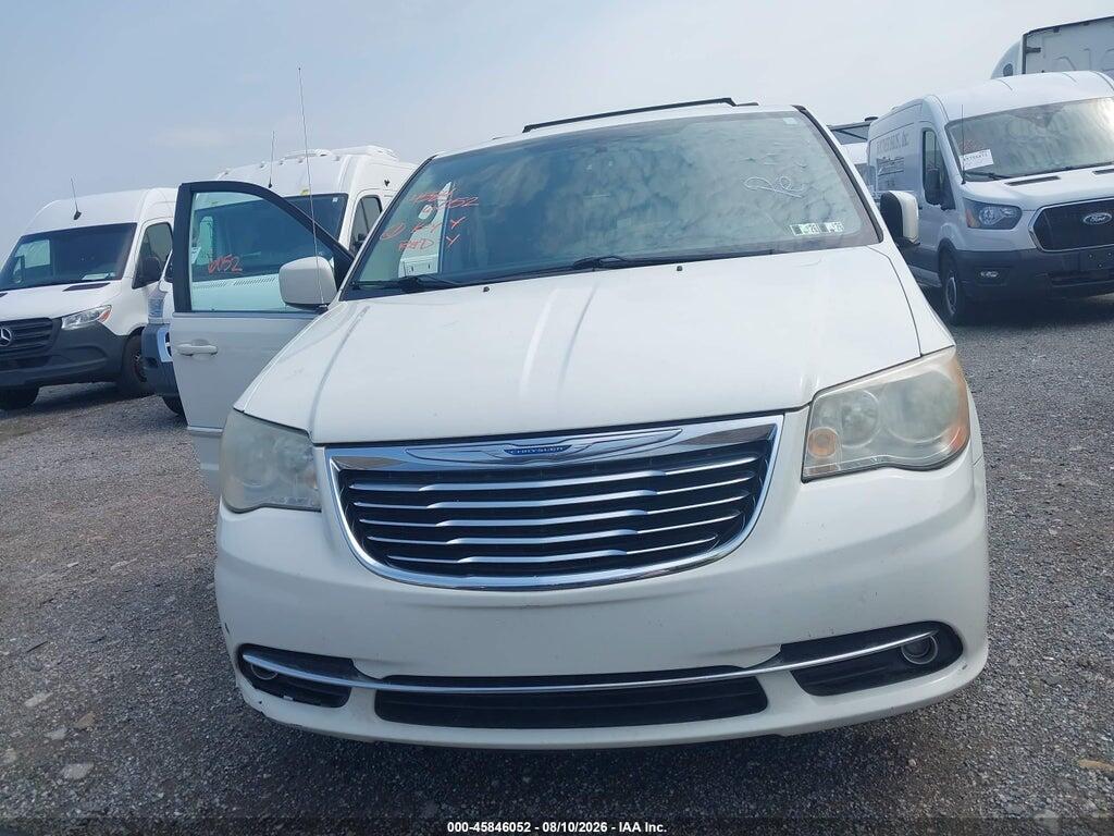 2A4RR5DG7BR723445 2011 CHRYSLER TOWN & COUNTRY photo no. 6
