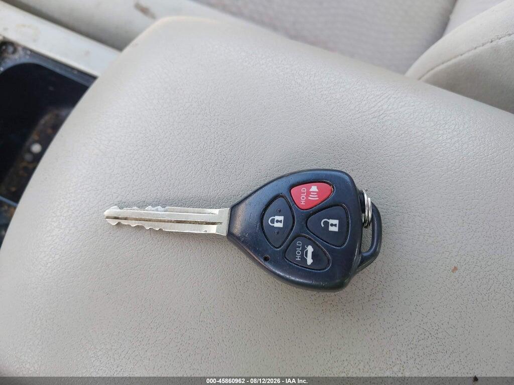 4T4BF3EK1BR121507 2011 TOYOTA CAMRY photo no. 10