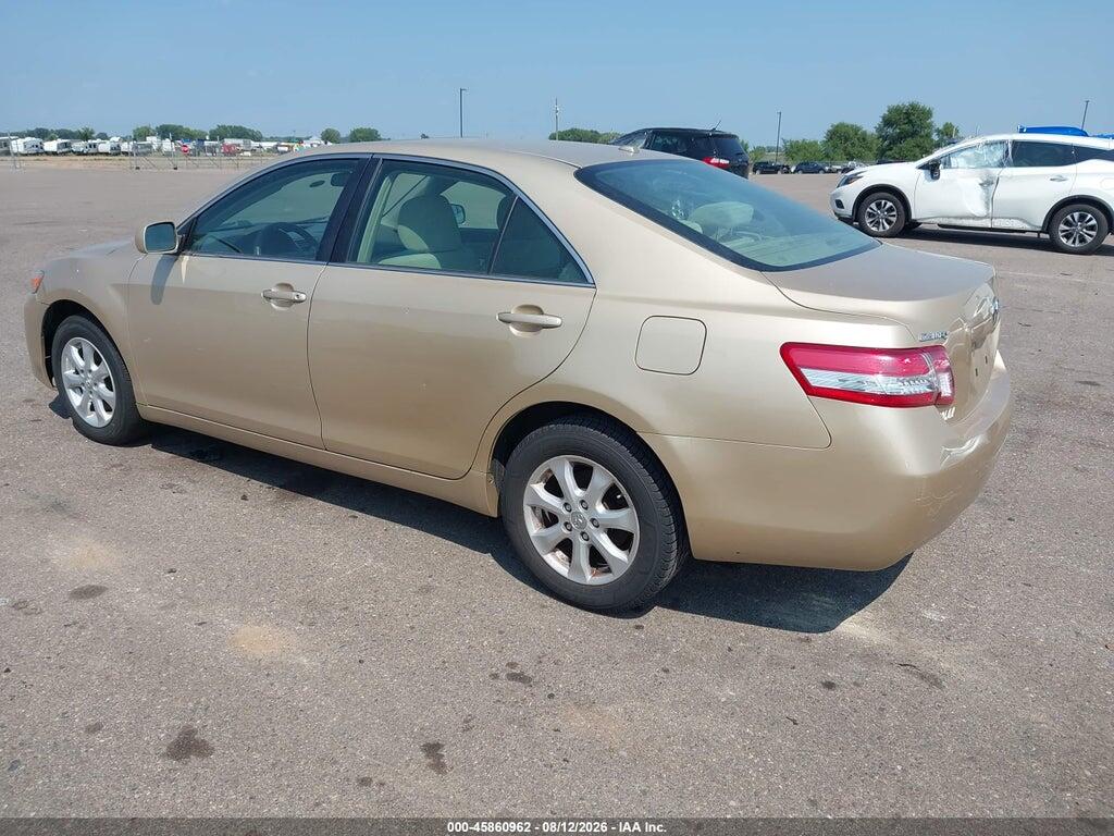 4T4BF3EK1BR121507 2011 TOYOTA CAMRY photo no. 3