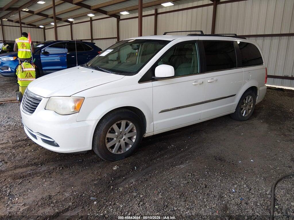 2A4RR8DG3BR616040 2011 CHRYSLER TOWN & COUNTRY photo no. 2