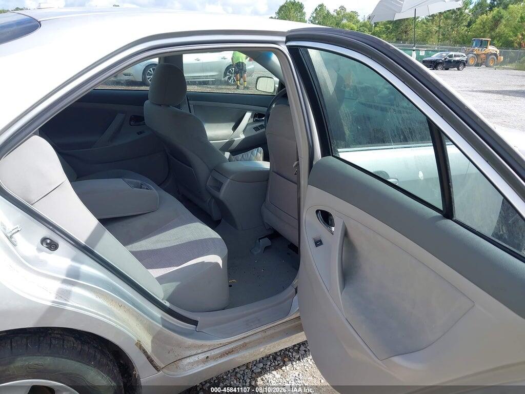 4T1BF3EK8BU718728 2011 TOYOTA CAMRY photo no. 8