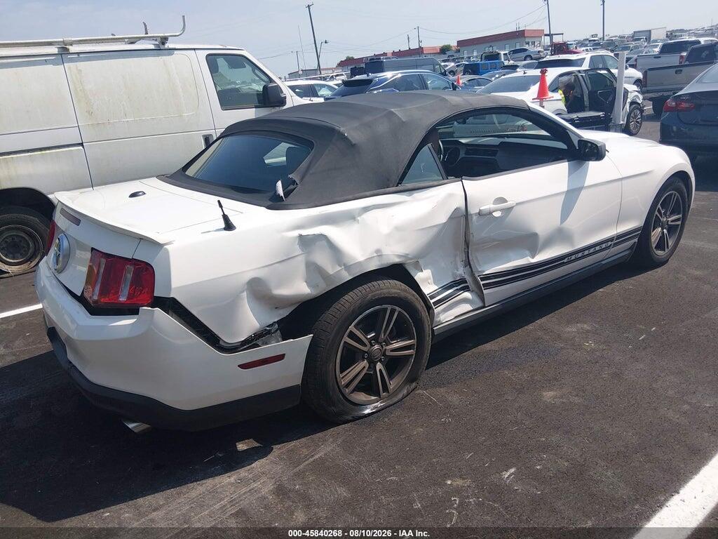 1ZVBP8EM6B5119947 2011 FORD MUSTANG photo no. 4