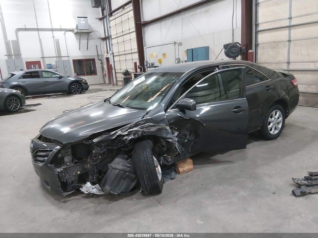 4T1BF3EK3BU613434 2011 TOYOTA CAMRY photo no. 2