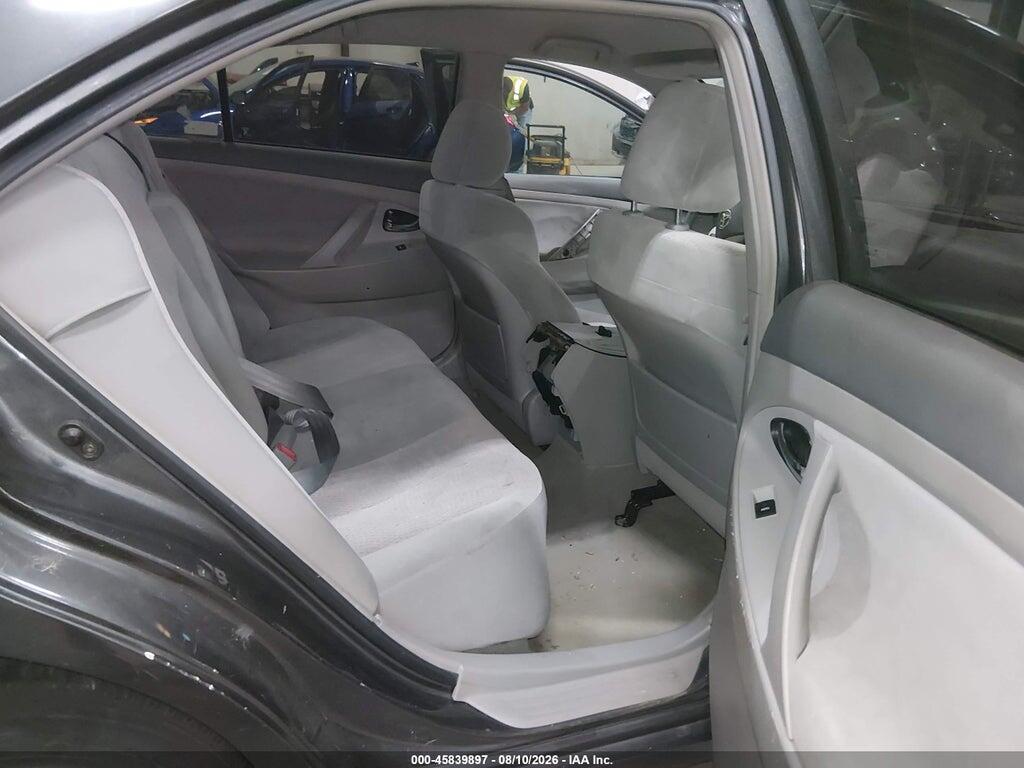 4T1BF3EK3BU613434 2011 TOYOTA CAMRY photo no. 8