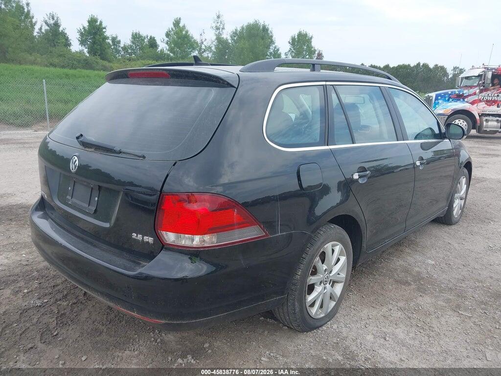 3VWPZ7AJ0BM708766 2011 VOLKSWAGEN JETTA SPORTWAGEN photo no. 4