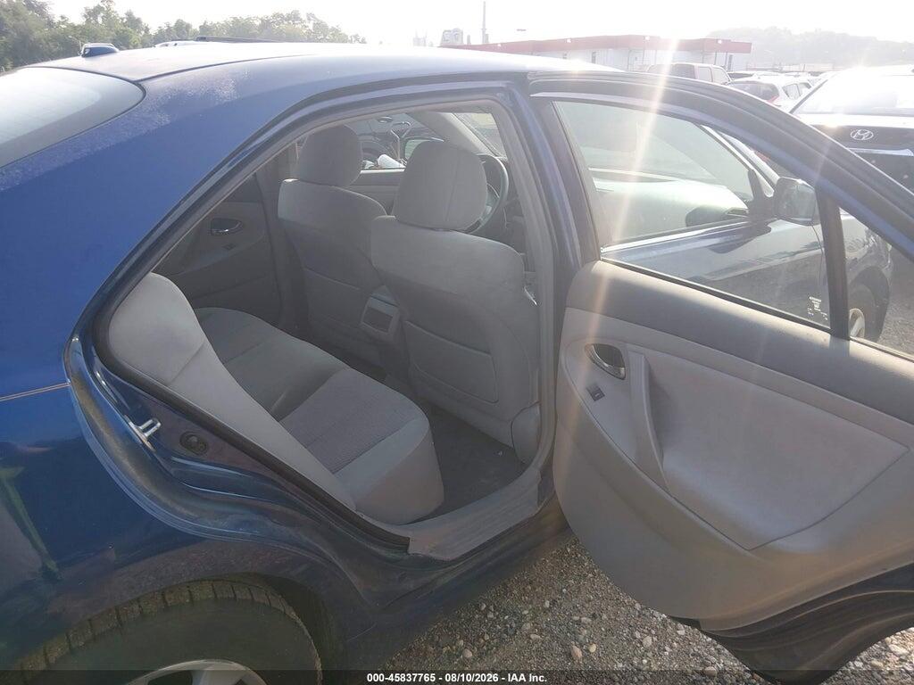 4T1BF3EK6BU735057 2011 TOYOTA CAMRY photo no. 8