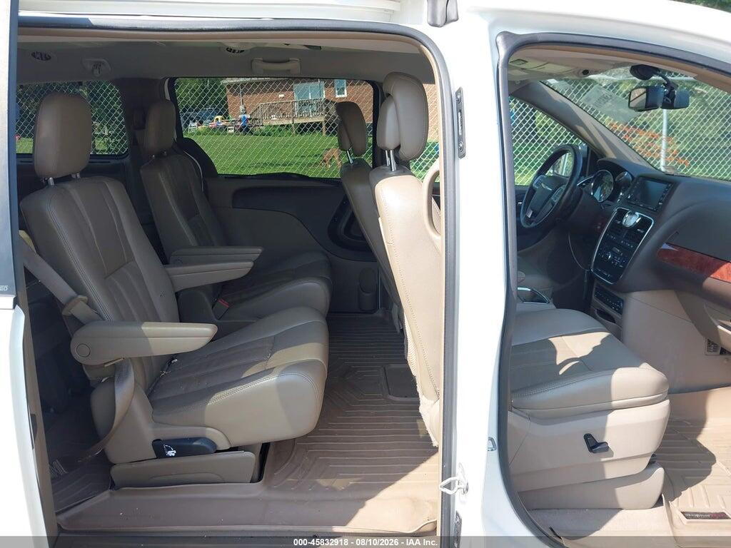 2A4RR8DGXBR680012 2011 CHRYSLER TOWN & COUNTRY photo no. 8