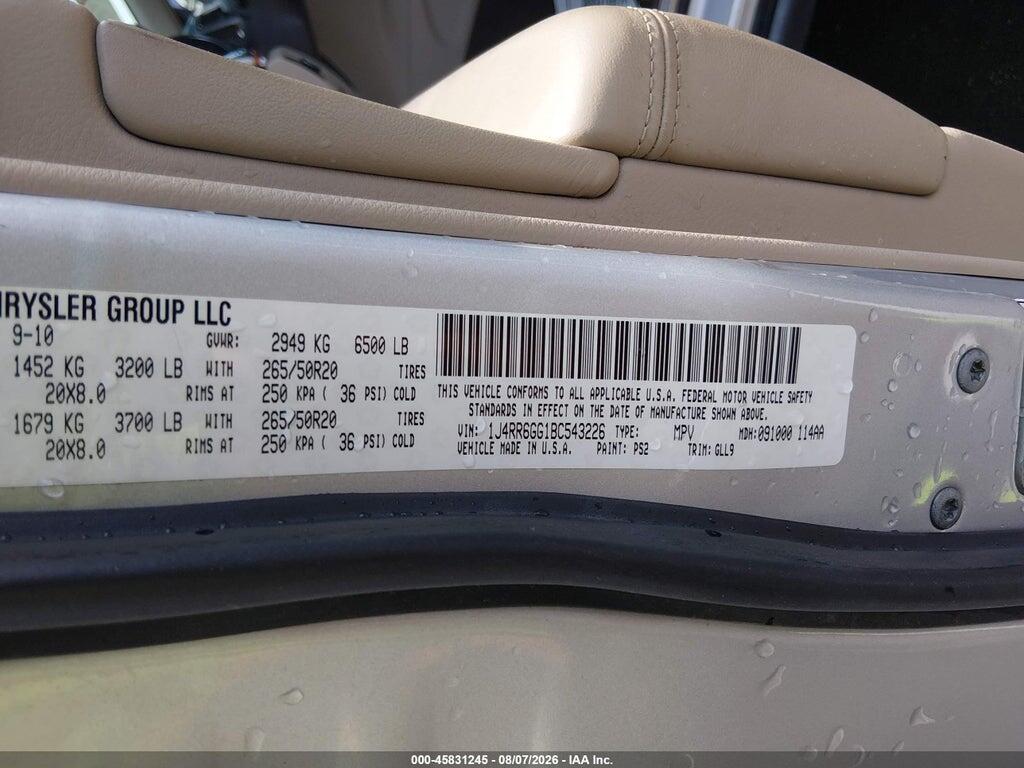 1J4RR6GG1BC543226 2011 JEEP GRAND CHEROKEE photo no. 9