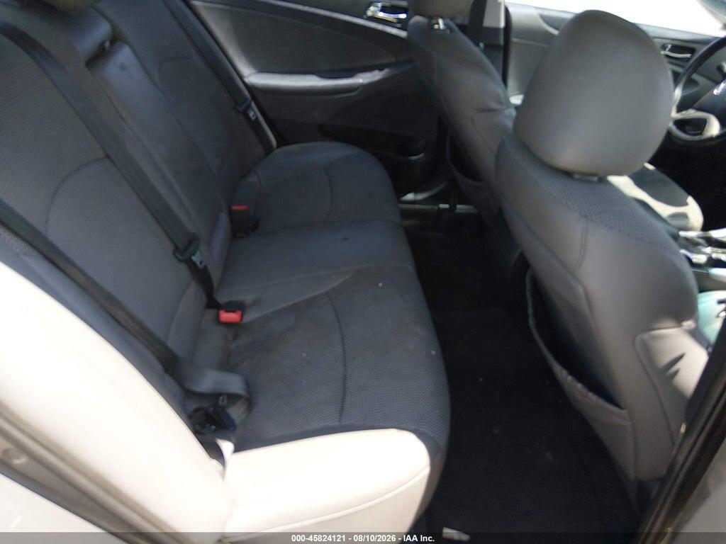 5NPEC4ACXBH148983 2011 HYUNDAI SONATA photo no. 8