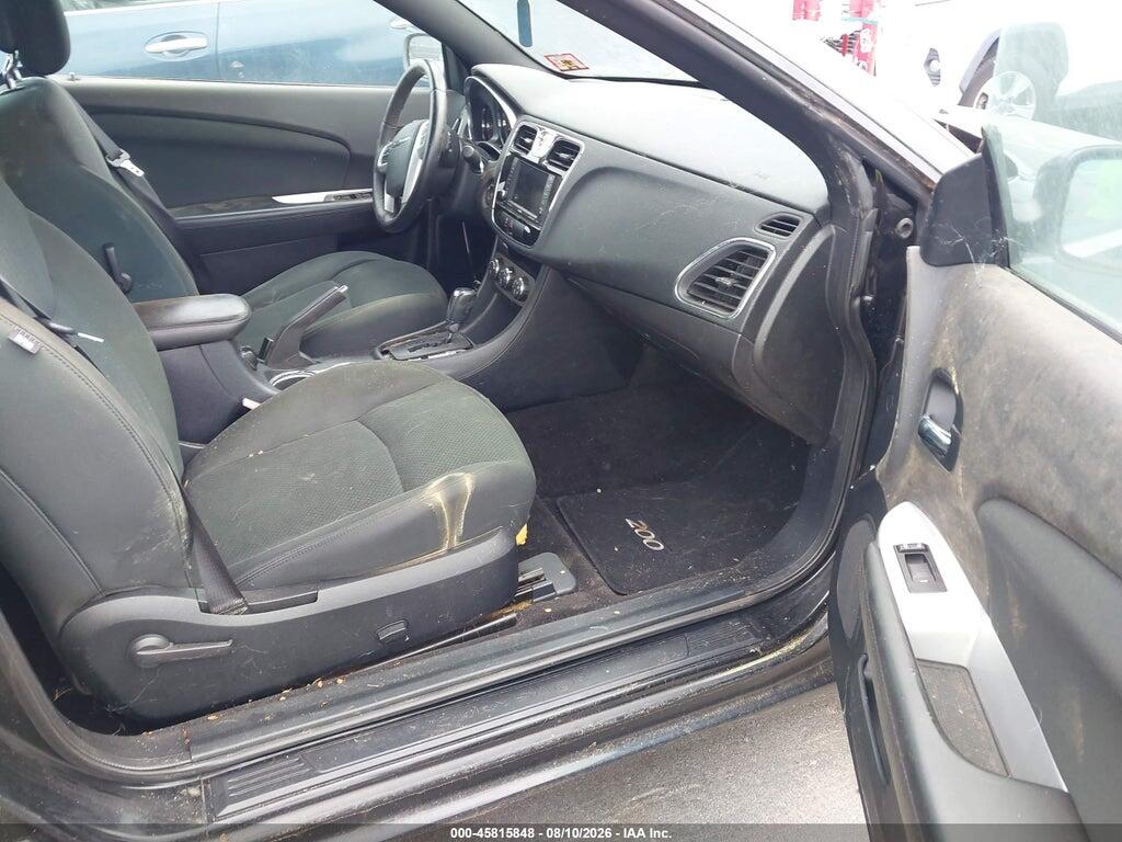 1C3BC2EG4BN529818 2011 CHRYSLER 200 photo no. 5
