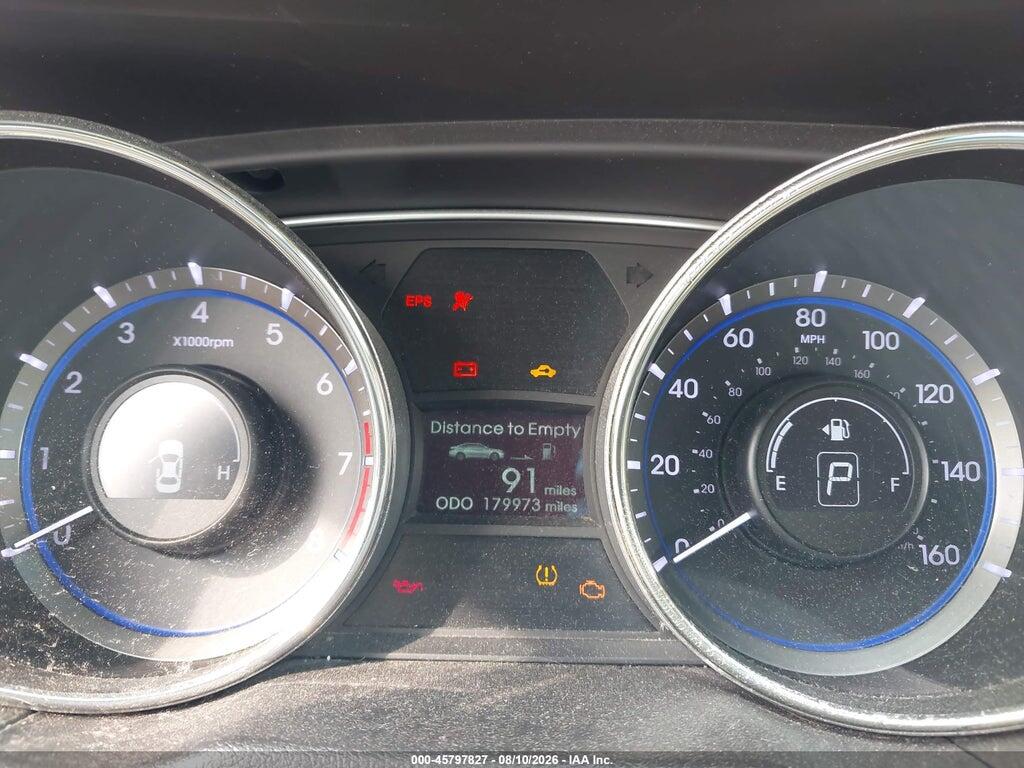 5NPEC4AC0BH045586 2011 HYUNDAI SONATA photo no. 7