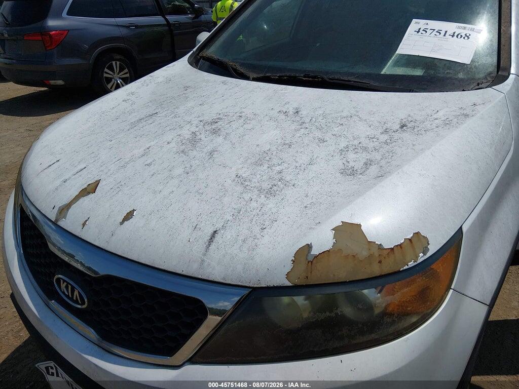 5XYKT3A14BG109406 2011 KIA SORENTO photo no. 6