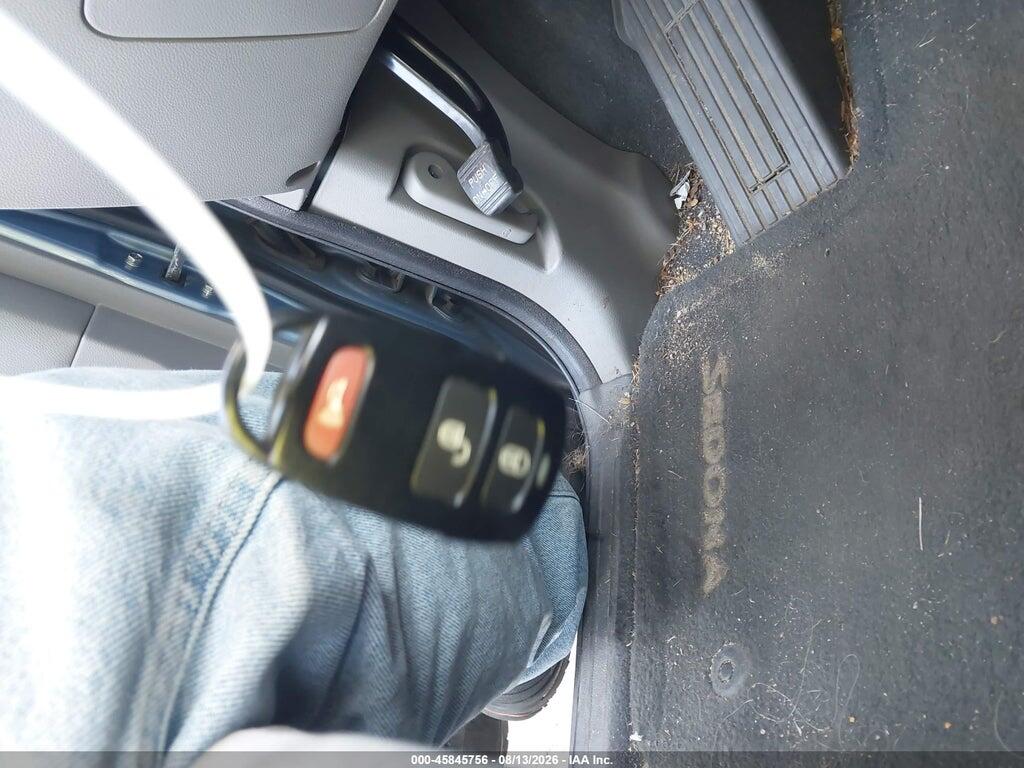 KNDMG4C74C6491865 2012 KIA SEDONA photo no. 11