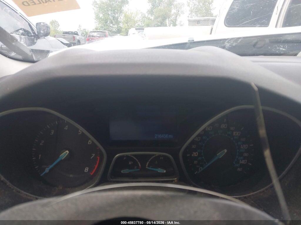 1FAHP3K28CL240663 2012 FORD FOCUS photo no. 7