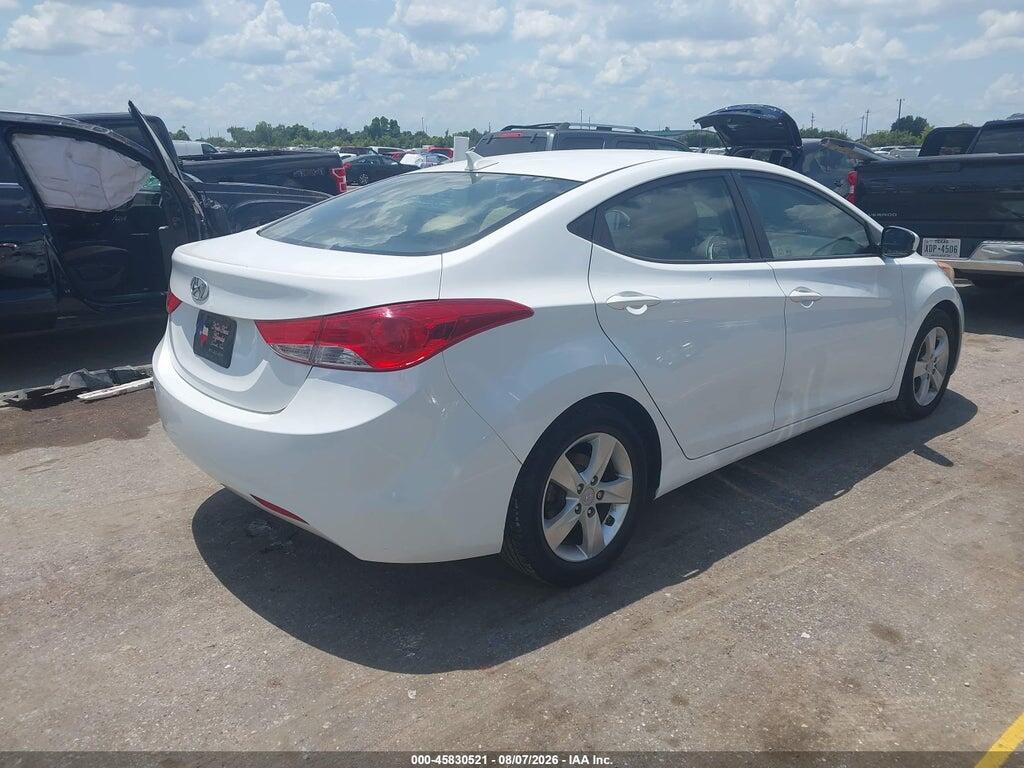 5NPDH4AE8CH115304 2012 HYUNDAI ELANTRA photo no. 4