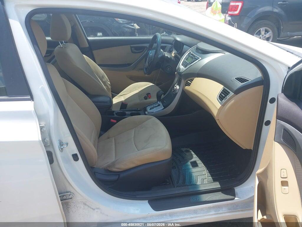 5NPDH4AE8CH115304 2012 HYUNDAI ELANTRA photo no. 5