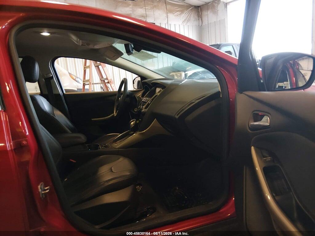 1FAHP3M27CL284070 2012 FORD FOCUS photo no. 5