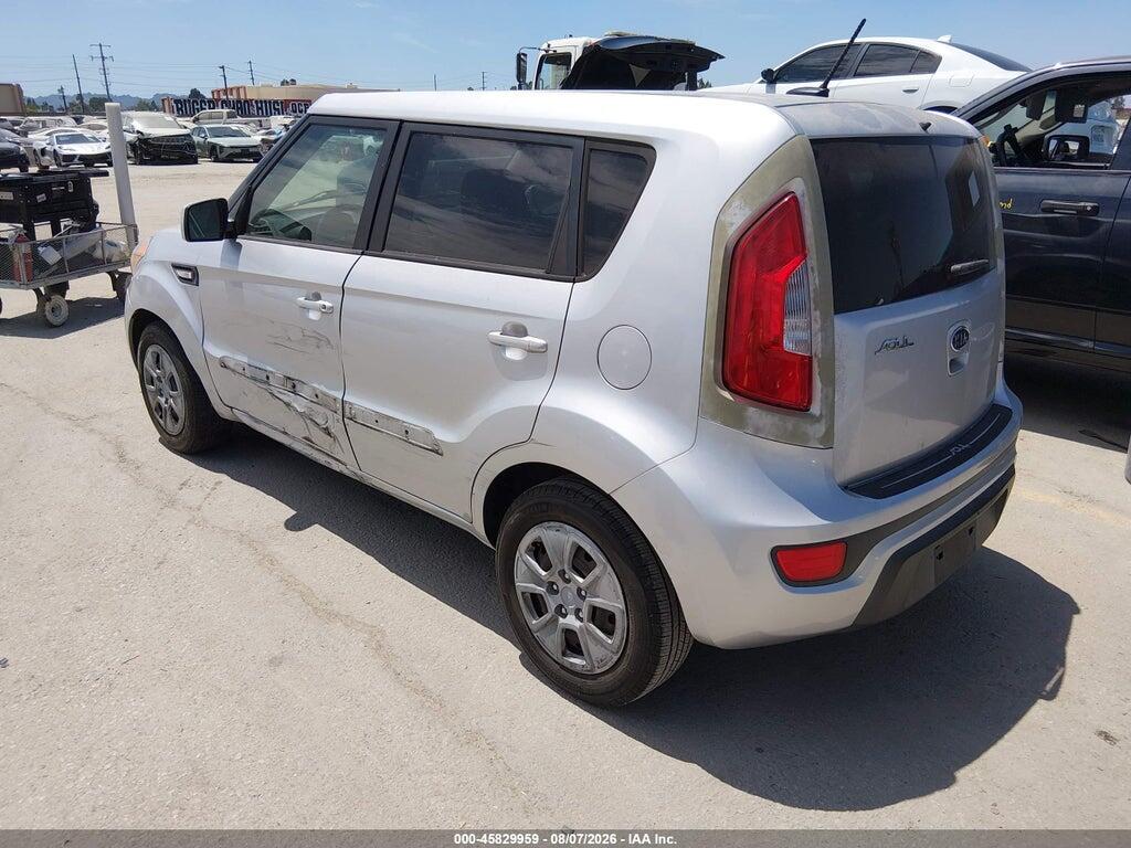 KNDJT2A51C7477128 2012 KIA SOUL photo no. 3