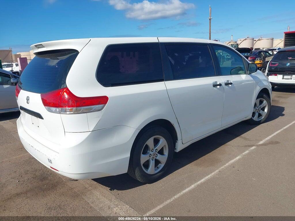 5TDKA3DC7CS015978 2012 TOYOTA SIENNA photo no. 4