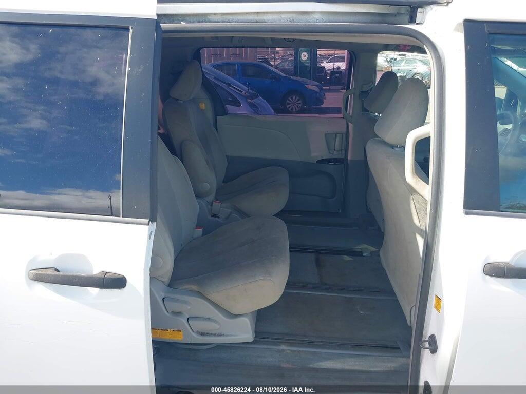 5TDKA3DC7CS015978 2012 TOYOTA SIENNA photo no. 8