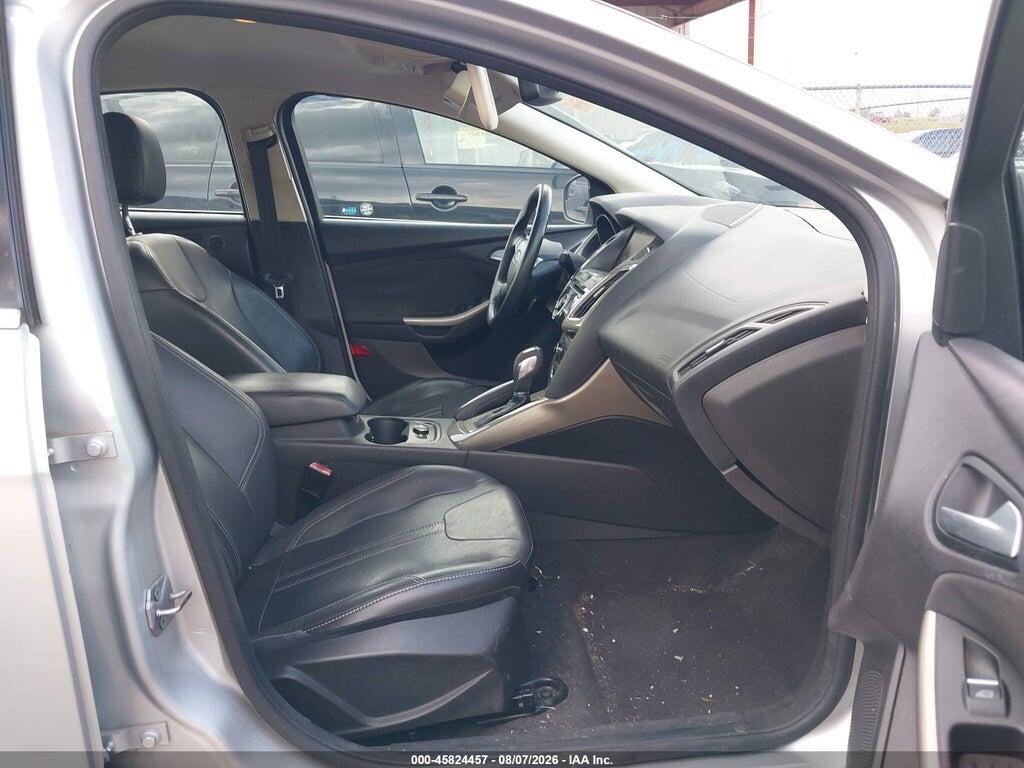 1FAHP3H29CL369664 2012 FORD FOCUS photo no. 5