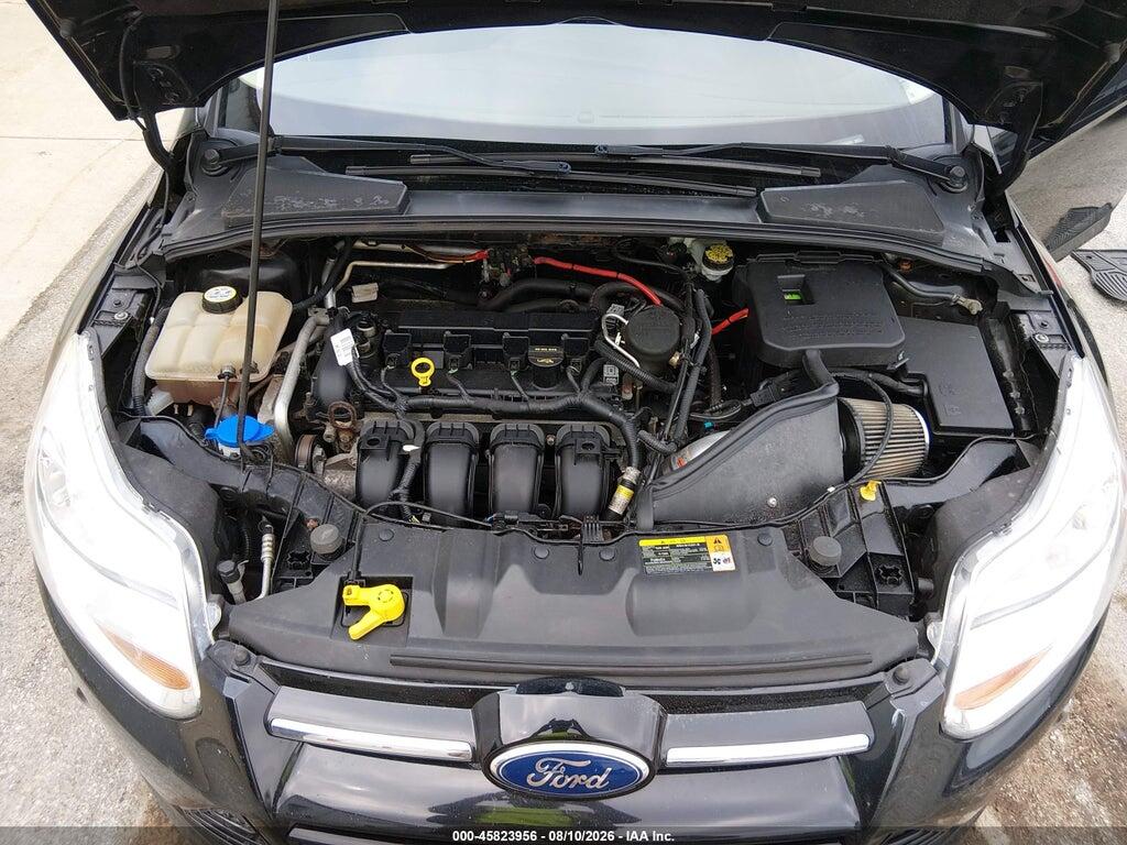 1FAHP3K21CL233036 2012 FORD FOCUS photo no. 10
