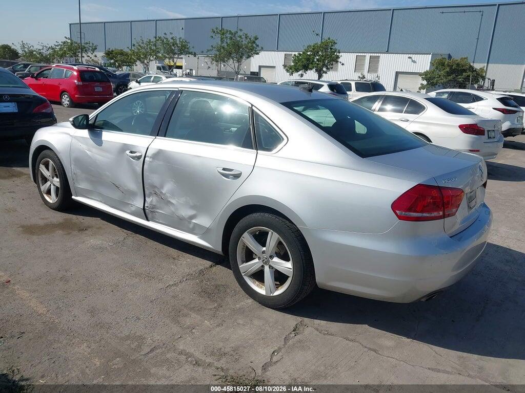 1VWBP7A33CC066869 2012 VOLKSWAGEN PASSAT photo no. 3