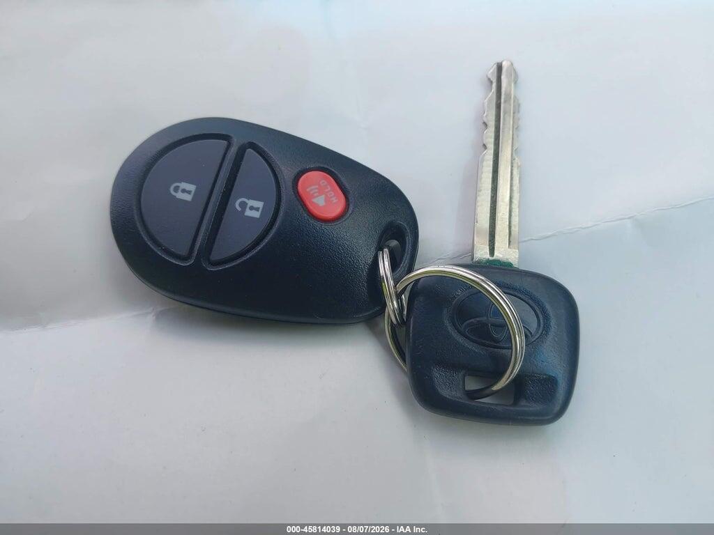 5TDZK3DC9CS216762 2012 TOYOTA SIENNA photo no. 11
