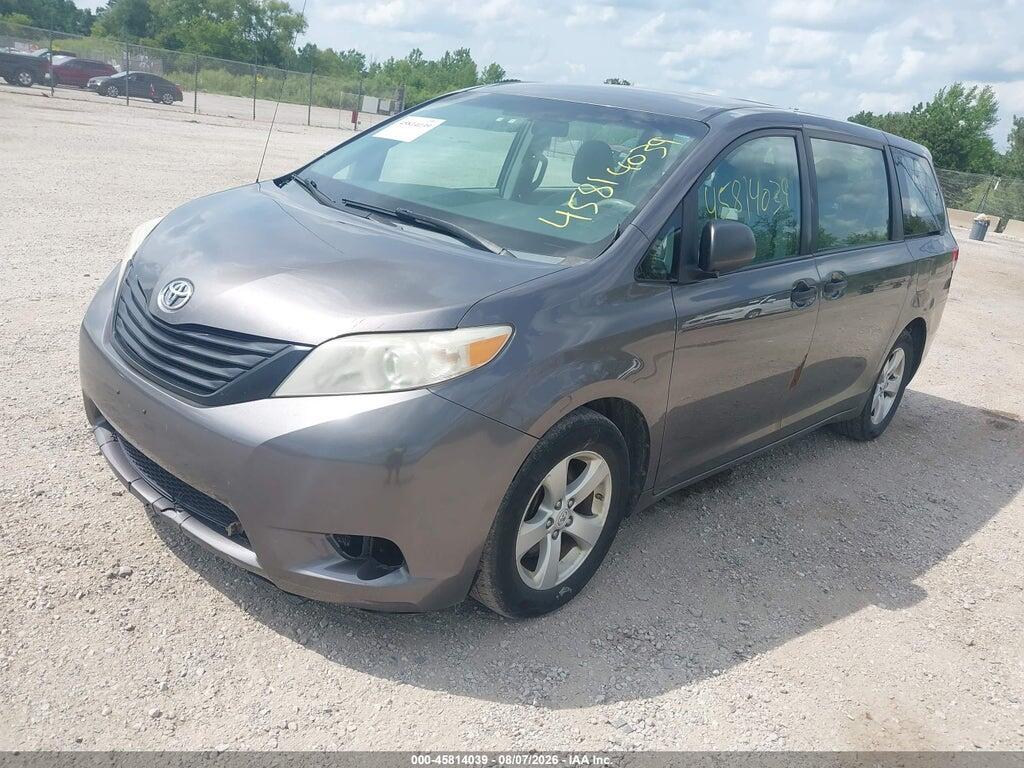 5TDZK3DC9CS216762 2012 TOYOTA SIENNA photo no. 2