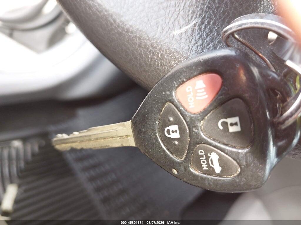 5YFBU4EE5CP066529 2012 TOYOTA COROLLA photo no. 11